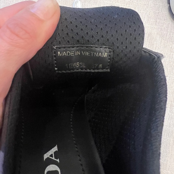 Prada sneakers - Picture 5 of 8